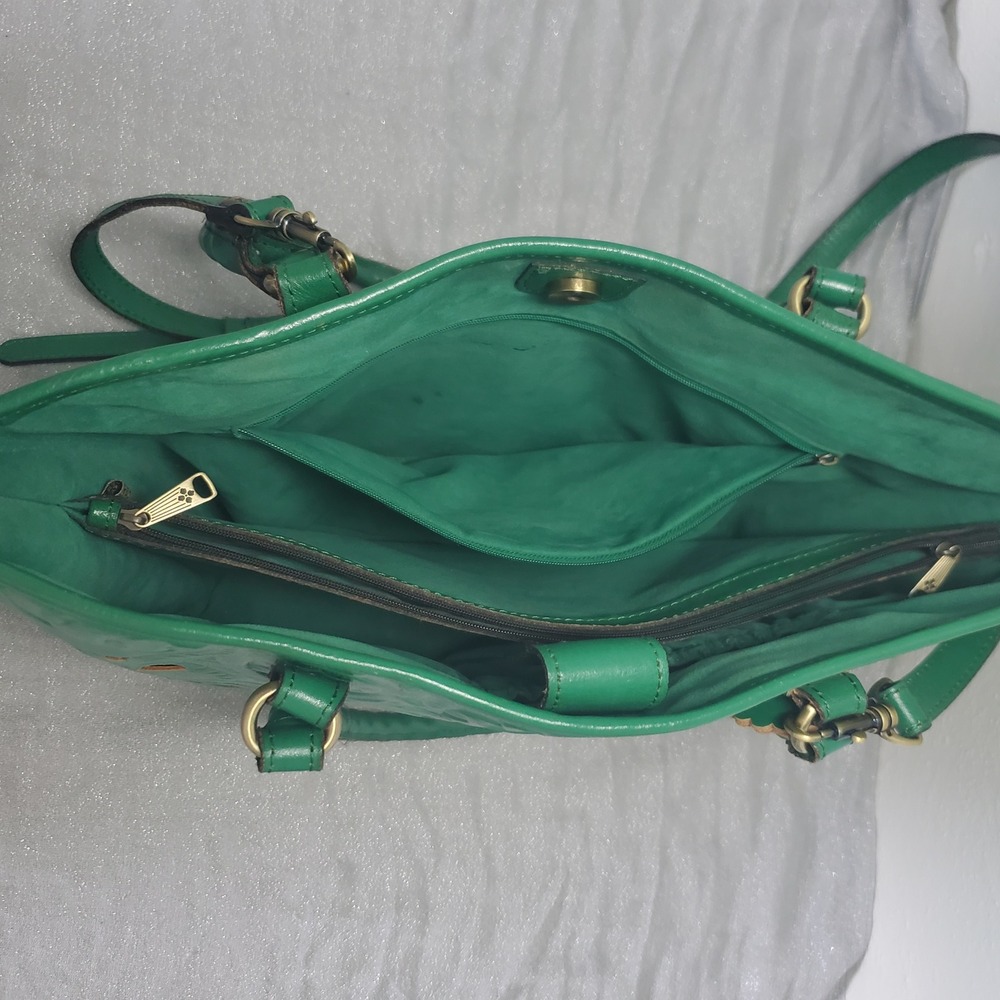 Patricia Nash Adeline Soft Green Leather Floral Embossed Tooled Tote Bag Brass - Picture 11 of 16